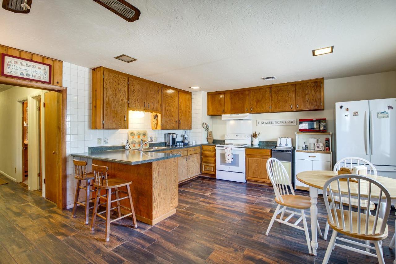 Laptop-Friendly Lakeside Cottage Stay With Gas Grill Pinetop-Lakeside Exterior photo